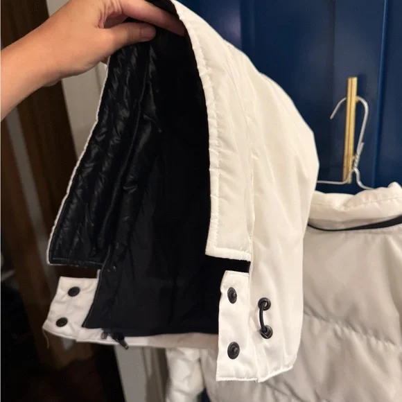 Canada Goose Chelsea Parka - CR Black Label - Picture 7 of 16